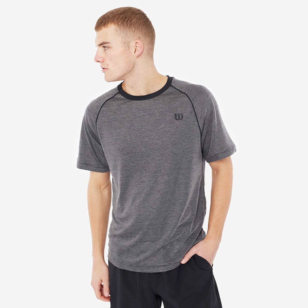 Men’s Wilson tennis shirt